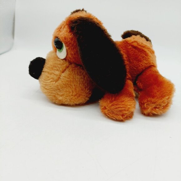 Wallace Berrie Plush Dog 1979 Brown Shredded Nut Shells - Picture 2 of 12